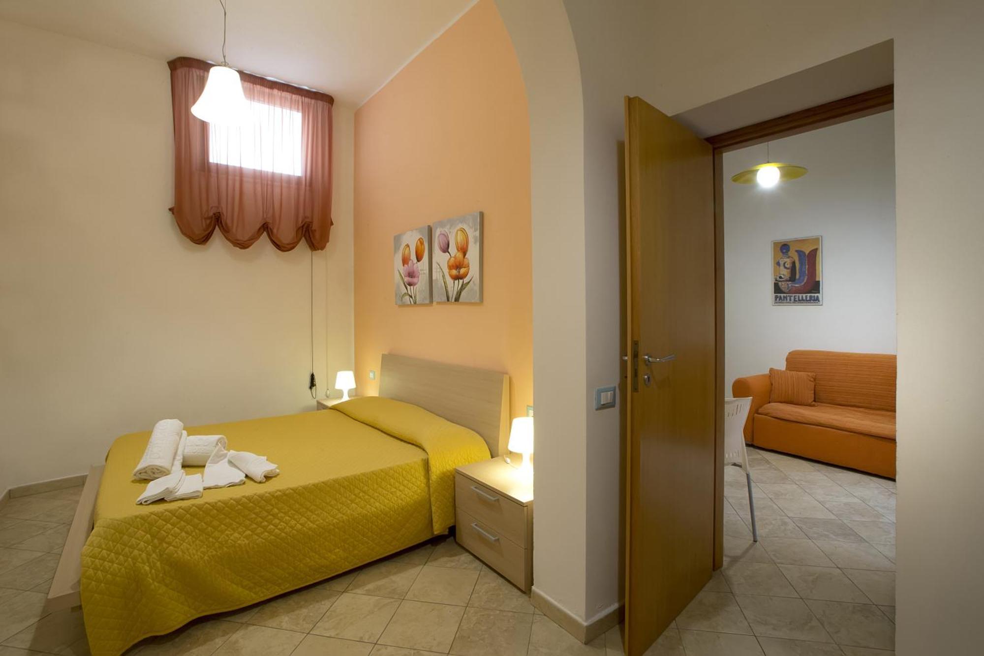Il Cortile Fiorito Daire Trapani Oda fotoğraf