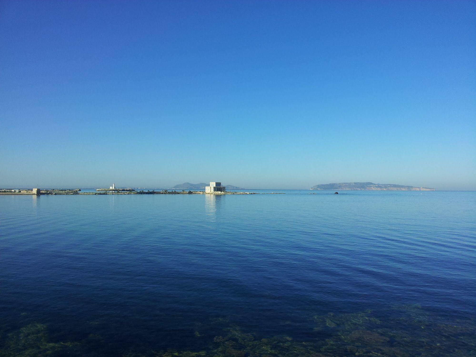 Il Cortile Fiorito Daire Trapani Dış mekan fotoğraf